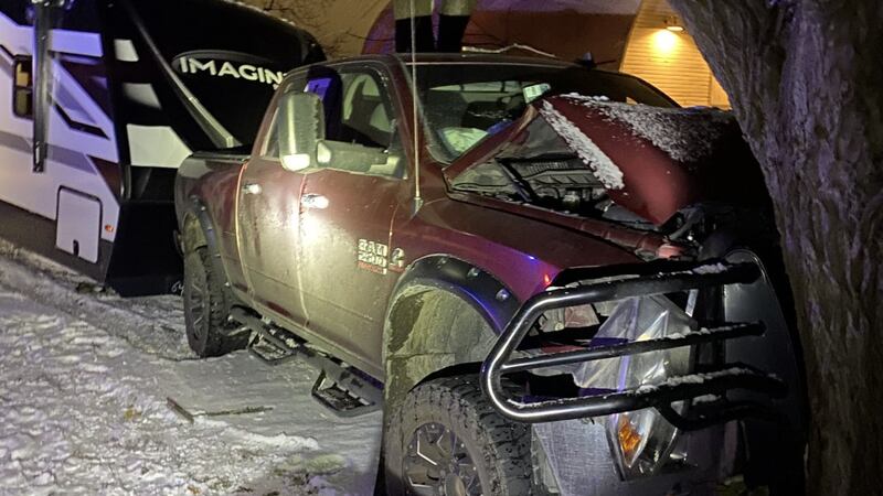 Missouri man injured in crash.