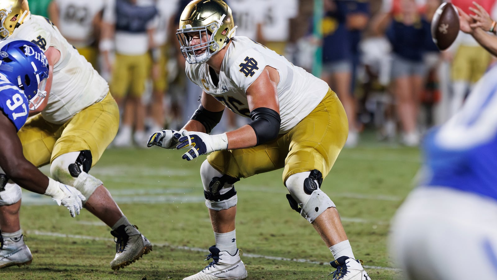 4 Notre Dame football players named to AP All-American teams